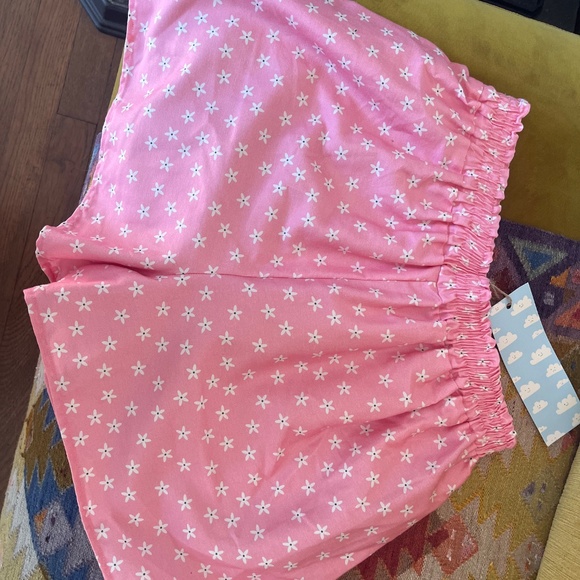 Pink daisy MILLER shorts - Picture 4 of 7